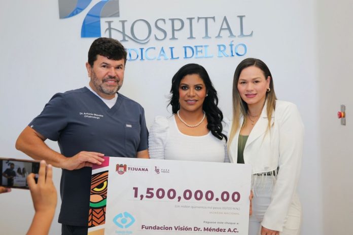 Entrega Alcaldesa 1.5 MDP a fundación Visión Dr. Méndez para realizar cirugías de Cataratas. lasnoticias.info
