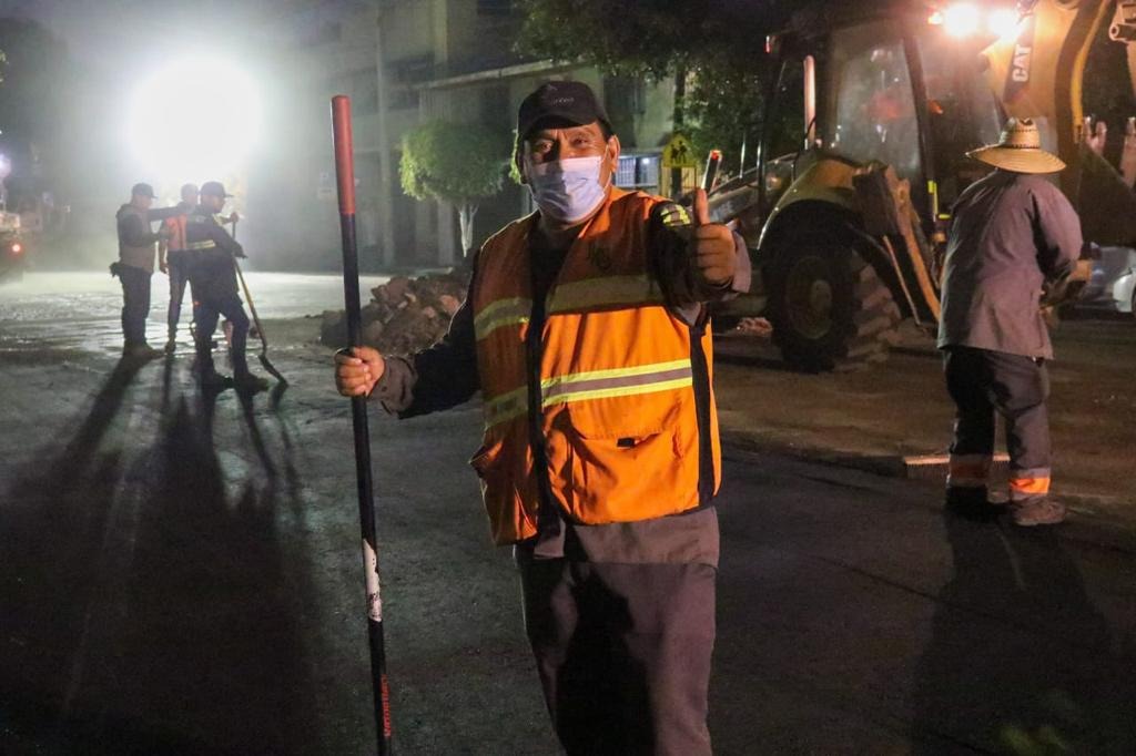 AVANZA AYUNTAMIENTO CON BACHEO NOCTURNO EN ZONA CENTRO- lasnoticias.info