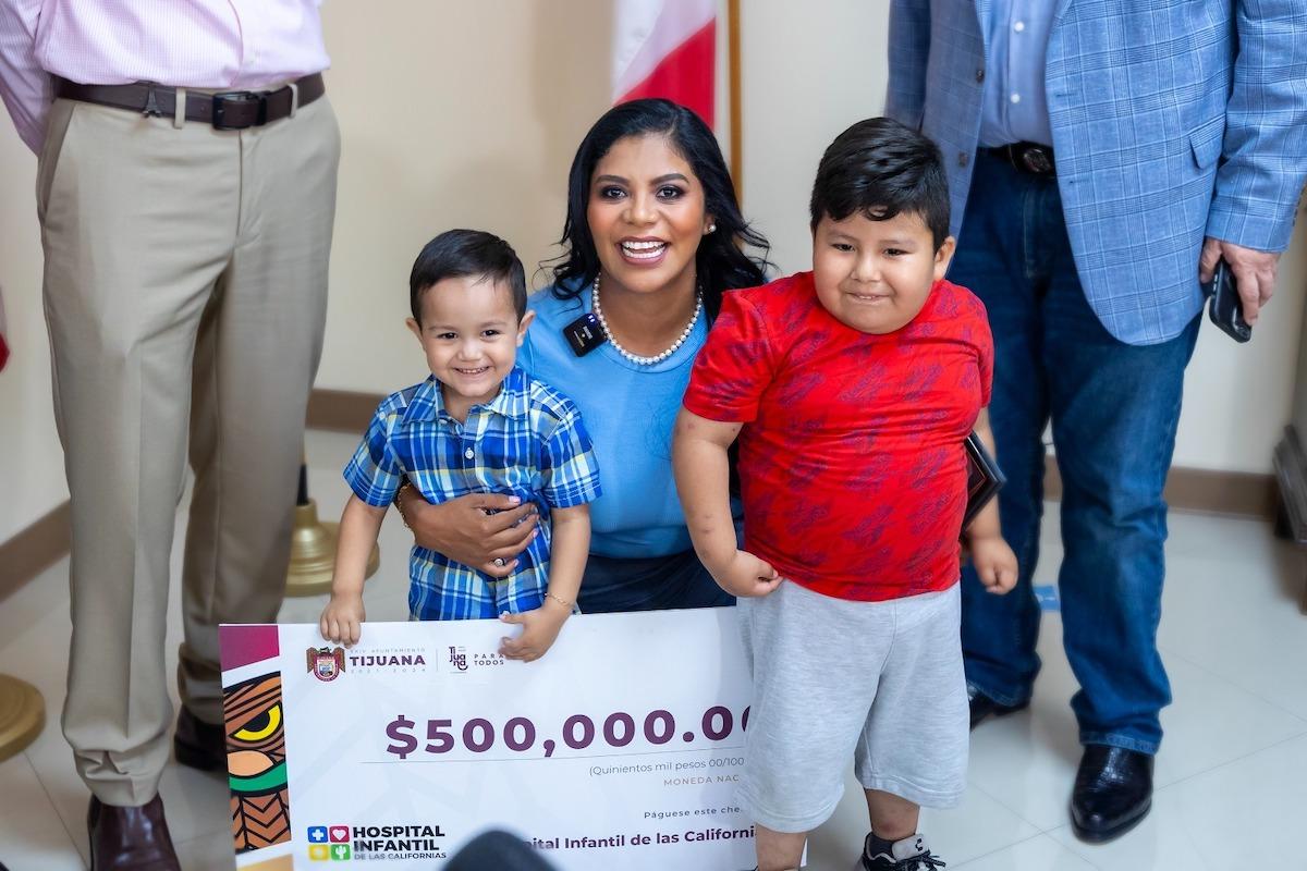 Entrega Alcaldesa de Tijuana medio millón de pesos a Hospital Infantil de Las Californias. lasnoticias.info