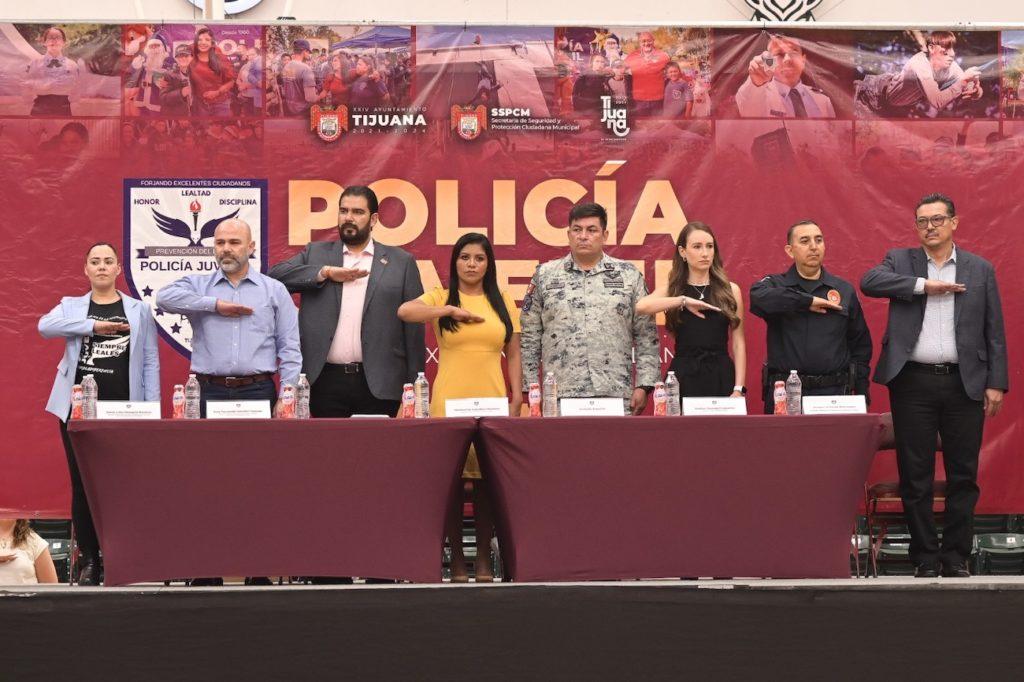 MONTSERRAT CABALLERO FESTEJA CON NIÑEZ TIJUANENSE LOS 63 AÑOS DE LA POLICÍA JUVENIL. lasnoticias.info