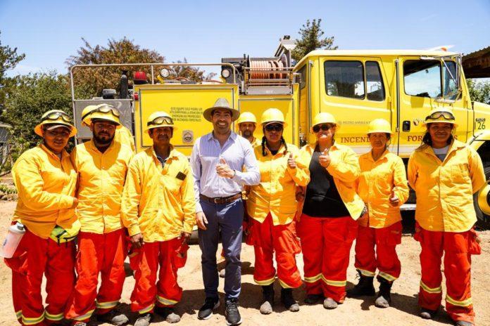 Reconoce Alcalde Armando Ayala vocación de servicio de los combatientes de incendios forestales. lasnoticias.info