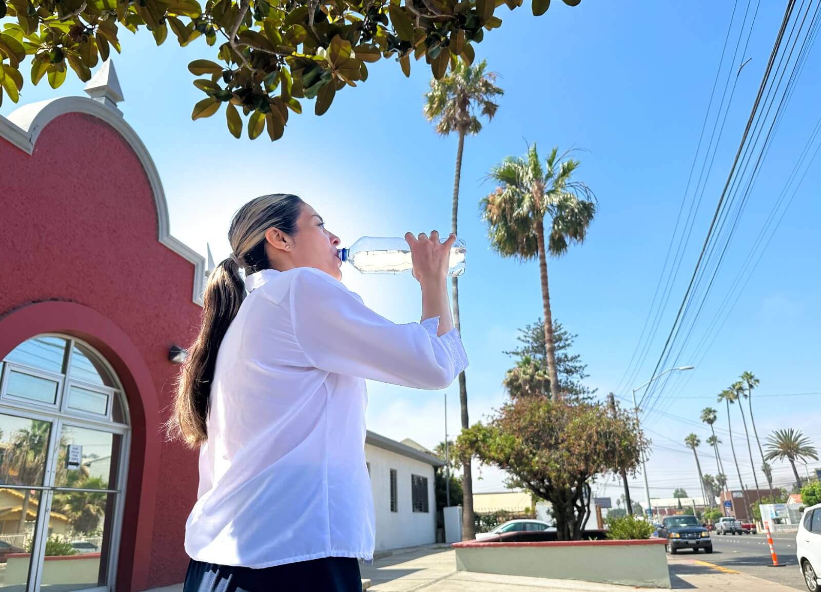 COMPARTE JURISDICCIÓN SALUD ENSENADA ACCIONES PARA EVITAR DESHIDRATACIÓN Y GOLPE DE CALOR ESTE VERANO - LasNoticias.info