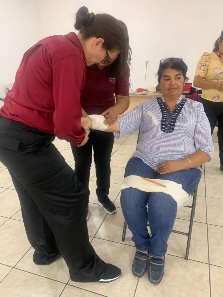 BOMBEROS CAPACITA A PERSONAL DE PREESCOLAR Y CENTROS COMUNITARIOS DIF EN PRIMEROS AUXILIOS. lasnoticias.info