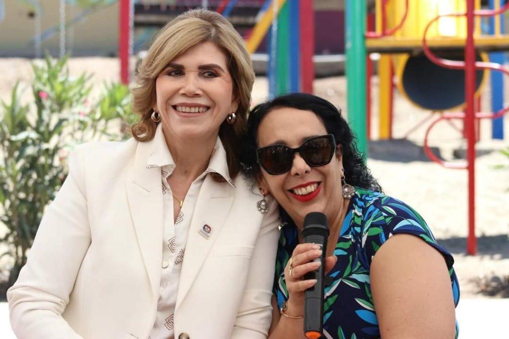 Inauguran Araceli Brown y Mavis Olmeda, el Área Infantil y Cancha de Usos Múltiples en el Parque Lineal de la Ampliación Lucio Blanco. lasnoticias.info