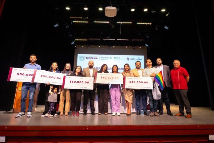 APORTA AYUNTAMIENTO DE MONTSERRAT CABALLERO 3.5 MILLONES DE PESOS A 95 ORGANISMOS DE LA SOCIEDAD CIVIL. lasnoticias.info
