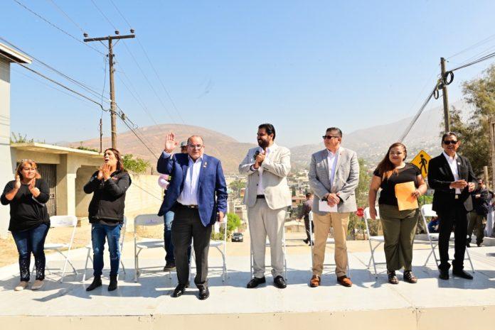 GOBIERNO DE MONTSERRAT CABALLERO ENTREGÓ OBRA DE PAVIMENTACIÓN EN EJIDO MARIANO MATAMOROS. lasnoticias.info