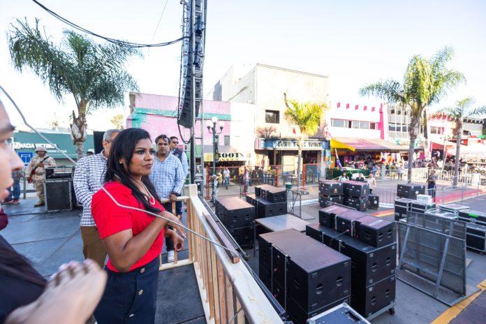 ALCALDESA DE TIJUANA SUPERVISÓ ÚLTIMOS DETALLES PARA FIESTAS PATRIAS EN AVENIDA REVOLUCIÓN. lasnoticias.info