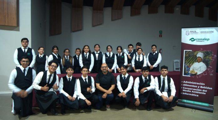 DEMUESTRAN CAPACIDADES ESTUDIANTES DE CONALEP PLANTEL TIJUANA II CON SERVICIO PROFESIONAL DE ALIMENTOS. lasnoticias.info