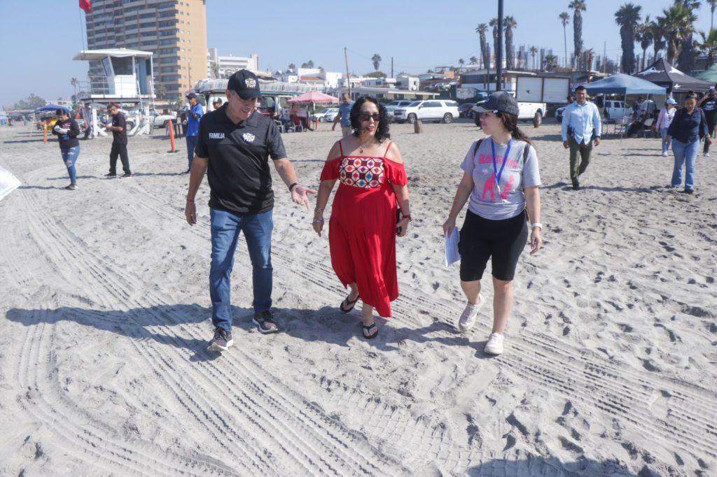 Participa Gobierno de Rosarito en campaña ‘Limpieza de Playa’ junto con Baja Beach Fest y Proyecto Fronterizo. lasnoticias.info