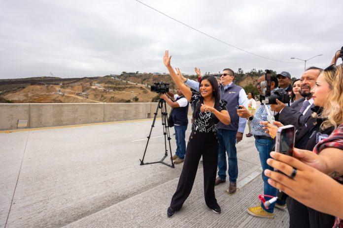 ALCALDESA MONTSERRAT CABALLERO INAUGURA AMPLIACIÓN DE CARRILES EN CAÑÓN DEL MATADERO. lasnoticias.info