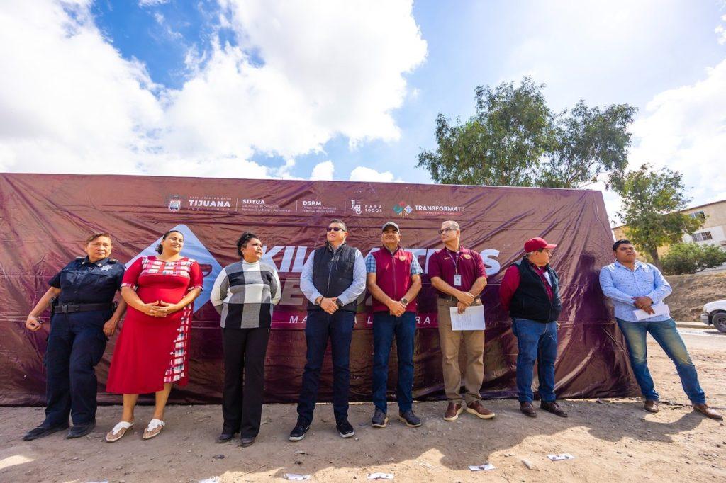 REFUERZA AYUNTAMIENTO DE TIJUANA PROGRAMA "KILÓMETROS DE LUZ" EN COLONIAS DE ALTA PRIORIDAD. lasnoticias.info
