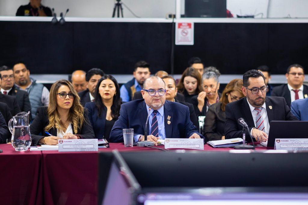 OFICIALÍA MAYOR COMPARECIÓ ANTE REGIDORES DEL XXIV AYUNTAMIENTO. lasnoticias.info