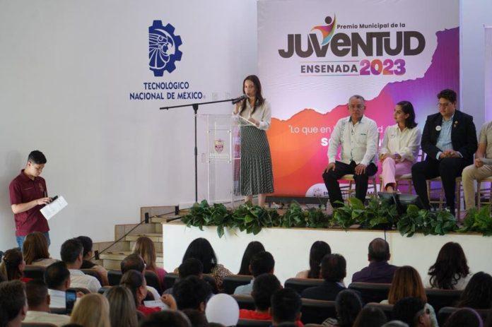 MÁS DE 460 JÓVENES REALIZAN SERVICIO SOCIAL Y PRÁCTICAS PROFESIONALES EN CASA MUNICIPAL. lasnoticias.info