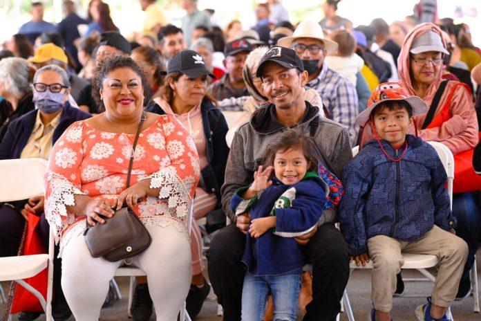 AYUNTAMIENTO DE TIJUANA ENTREGA 120 APOYOS A FAMILIAS TIJUANENSES COMO PARTE DEL PROGRAMA 