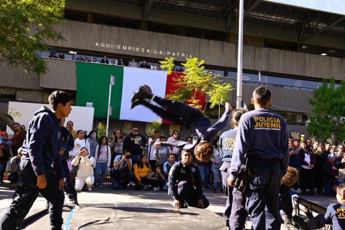PARTICIPARON CERCA DE 5 MIL PERSONAS EN DESFILE CÍVICO MILITAR ORGANIZADO POR AYUNTAMIENTO DE TIJUANA. lasnoticias.info