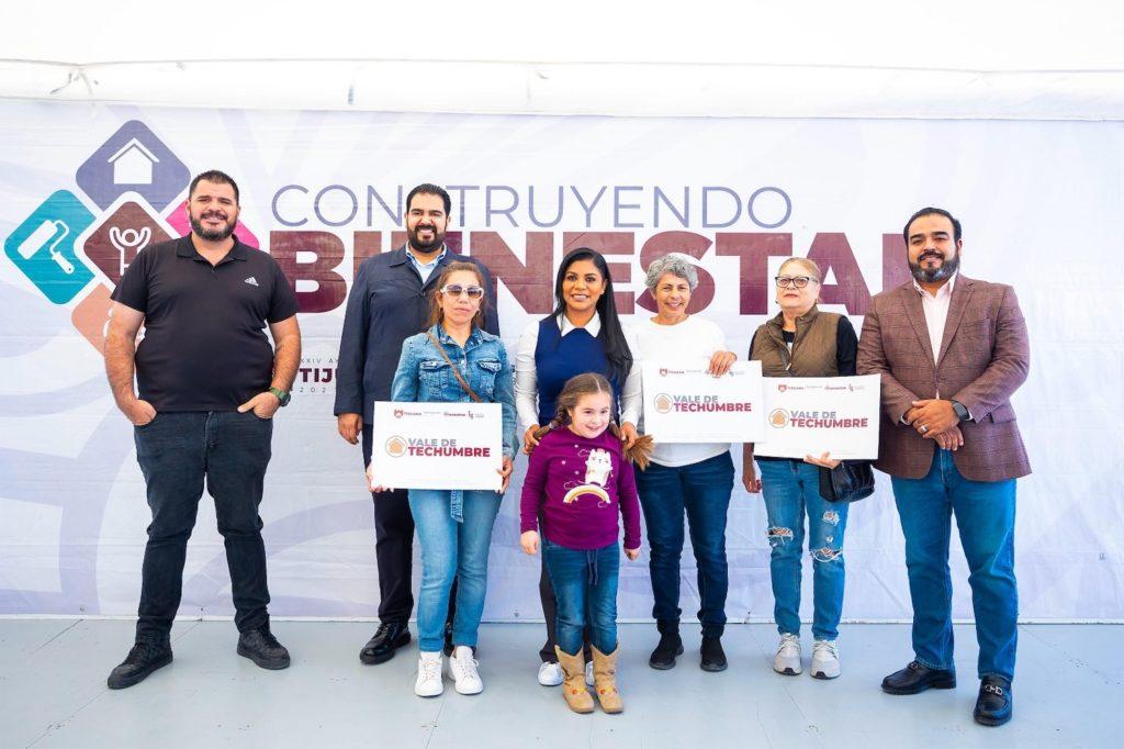 ENTREGÓ ALCALDESA MONTSERRAT CABALLERO MAS DE 500 PAQUETES DE MATERIAL PARA TECHUMBRE E IMPERMEABILIZACIÓN. lasnoticias.info
