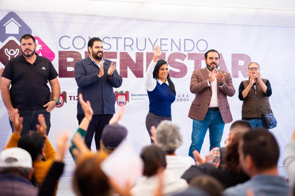 ENTREGÓ ALCALDESA MONTSERRAT CABALLERO MAS DE 500 PAQUETES DE MATERIAL PARA TECHUMBRE E IMPERMEABILIZACIÓN. lasnoticias.info