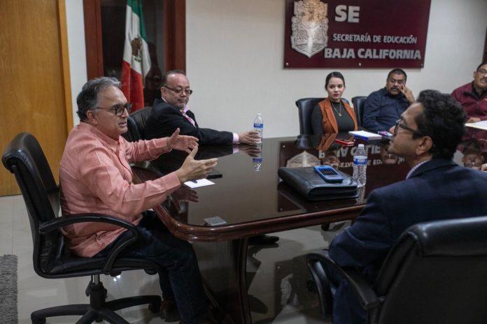FORTALECE SECRETARÍA DE EDUCACIÓN LAZOS INTERDISCIPLINARIOS BINACIONALES. lasnoticias.info