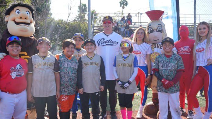 UNEN ESFUERZOS AYUNTAMIENTO Y PADRES EN CLÍNICA DE BEISBOL. lasnoticias.info