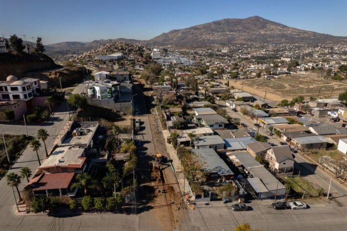 AVANZA CESPTE TRABAJOS DE REPOSICIÓN DE RED DE ALCANTARILLADO SANITARIO EN COLONIA BENITO JUÁREZ. lasnoticias.info