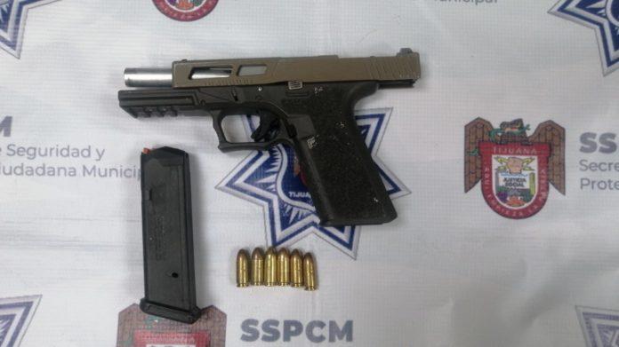 CUATRO MENORES DE EDAD SON DETENIDOS POR HOMICIDIO Y PORTACIÓN DE ARMA. lasnoticias.info