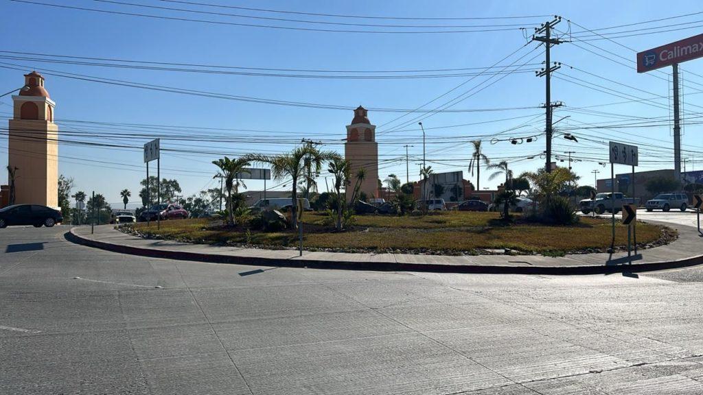 CONTINÚA AYUNTAMIENTO DE TIJUANA CON PROYECTO DE MEJORA EN GLORIETA SANTA FE. lasnoticias.info