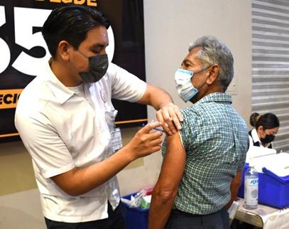 CONTINÚA DISPONIBLE EL REFUERZO DE LA VACUNA CONTRA COVID 19 PARA LAS PERSONAS CON ATENCIÓN PRIORITARIA: SS. lasnoticias.info