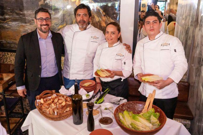CELEBRA SECRETARÍA DE TURISMO CULTURA GASTRONÓMICA EN CENTENARIO DE LA CREACIÓN DE ENSALADA CAESAR’S. lasnoticias.info