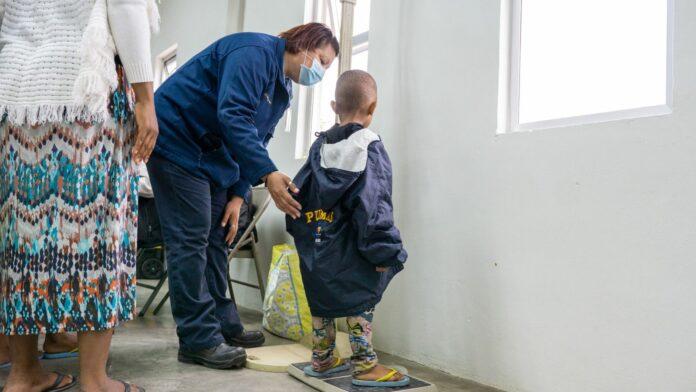 LAS NIÑAS Y NIÑOS EN CONTEXTO DE MOVILIDAD RECIBEN ATENCIÓN MÉDICA Y CUIDADOS: SECRETARÍA DE SALUD. lasnoticias.info