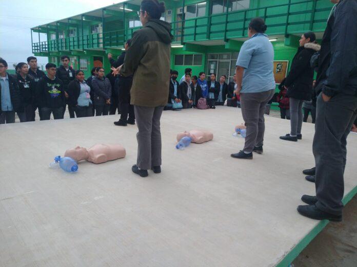 CAPACITAN A ESTUDIANTES DE CONALEP EN REANIMACIÓN CARDIO PULMONAR PARA ADOLESCENTES. lasnoticias.info CAPACITAN A ESTUDIANTES DE CONALEP EN REANIMACIÓN CARDIO PULMONAR PARA ADOLESCENTES. lasnoticias.info