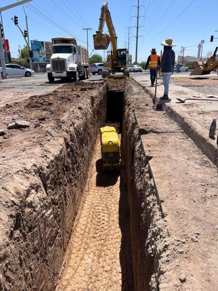 REALIZA CESPM CIERRE TEMPORAL DE VIALIDAD POR INSTALACIÓN DE TUBERÍA DEL EMISOR VOLUNTAD DE AGUAS NEGRAS. lasnoticias.info