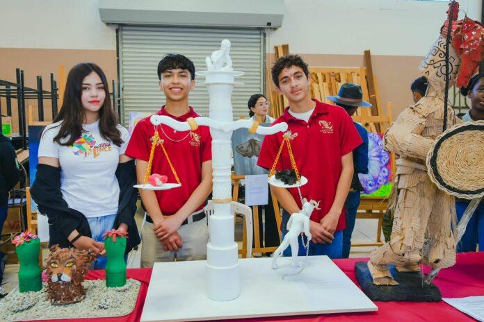 DEMUESTRAN TALENTO ESTUDIANTES DE CECYTE BC EN EL XIX FESTIVAL ESTATAL DE ARTE Y CULTURA. lasnoticias.info