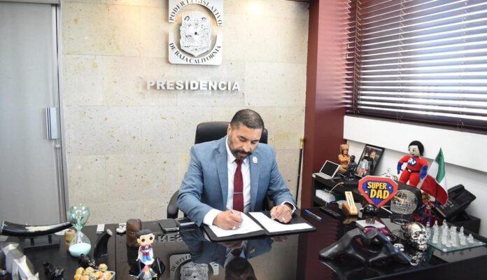 BUSCA DIP. RAMÓN VÁZQUEZ FORTALECER LA EDUCACIÓN DUAL: FORMACIÓN INTEGRAL EN ESCUELA Y EMPRESA. lasnoticias.info