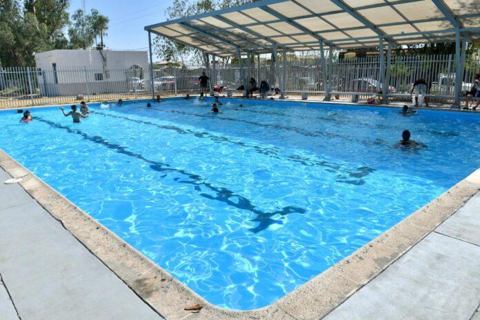 INVITA ISSSTECALI A BAÑARSE EN ALBERCAS CERTIFICADAS LIBRES DE AMIBA DE VIDA LIBRE. lasnoticias.info