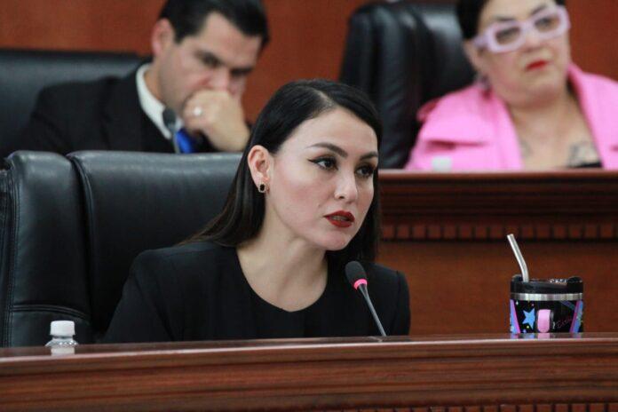 “DIRECTORES DE BOMBEROS DEBEN SER DESIGNADOS POR CAPACIDAD Y EXPERIENCIA, NO POR AMIGUISMOS”: DIP. YOHANA GILVAJA. lasnoticias.info “DIRECTORES DE BOMBEROS DEBEN SER DESIGNADOS POR CAPACIDAD Y EXPERIENCIA, NO POR AMIGUISMOS”: DIP. YOHANA GILVAJA. lasnoticias.info