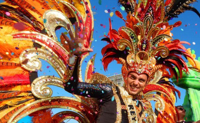 TODO LISTO PARA EL GRAN CARNAVAL DE ENSENADA 2025. lasnoticias.info