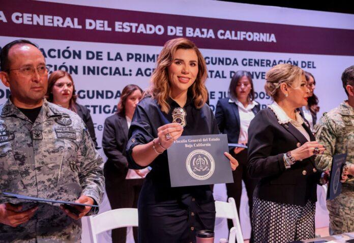 RECONOCE GOBERNADORA MARINA DEL PILAR A ELEMENTOS GRADUADOS Y JUBILADOS DE LA AGENCIA ESTATAL DE INVESTIGACIÓN. lasnoticias.info