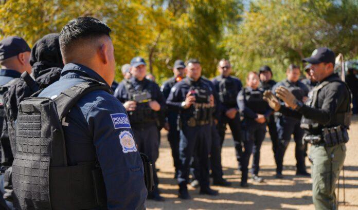 Refuerza Policía Municipal capacitación en tiro a fuego real y trabajo en equipo.lasnoticias.info