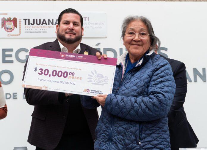 Lanza XXV Ayuntamiento de Tijuana convocatoria para la entrega del Fideicomiso Fondos Tijuana.lasnoticias.info