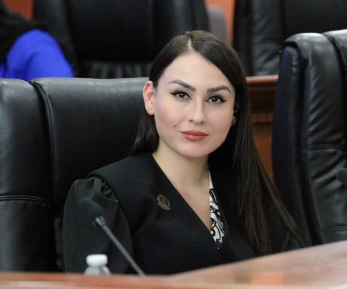 EXHORTA DIPUTADA YOHANA GILVAJA A MEJORAR ATENCIÓN A VÍCTIMAS Y A INVESTIGAR ABUSOS POLICIACOS.lasnoticias.info