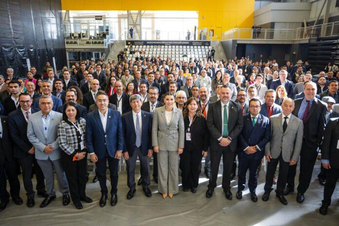 FORTALECE GOBIERNO DE MARINA DEL PILAR LA FORMACIÓN DE TALENTO EN SEMICONDUCTORES
