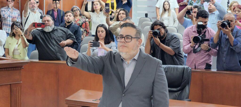 APRUEBA CONGRESO NOMBRAMIENTO DE TITULAR DE COMUNICACIÓN SOCIAL.lasnoticias.info
