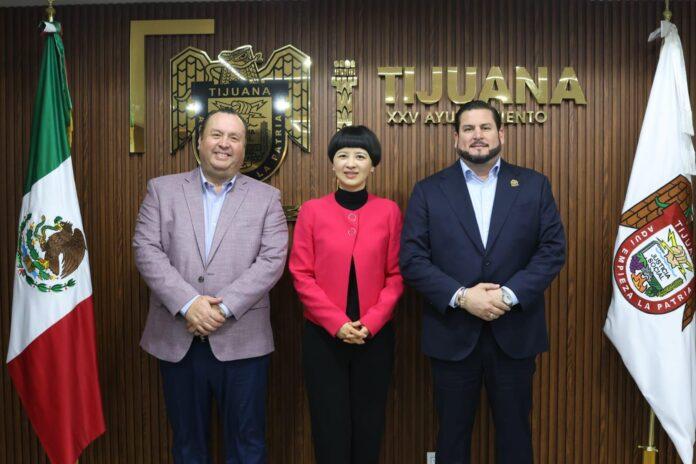 Recibe Ismael Burgueño visita de la Cónsul General de la República Popular China en Tijuana, Fu Xinrong.lasnoticias.info