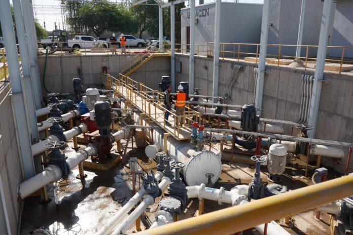 SUPERVISA DIRECTOR DE CESPM FUNCIONAMIENTO DE PLANTA POTABILIZADORA NÚMERO 3 UBICADA EN VILLAS DEL REY.lasnoticias.info SUPERVISA DIRECTOR DE CESPM FUNCIONAMIENTO DE PLANTA POTABILIZADORA NÚMERO 3 UBICADA EN VILLAS DEL REY.lasnoticias.info