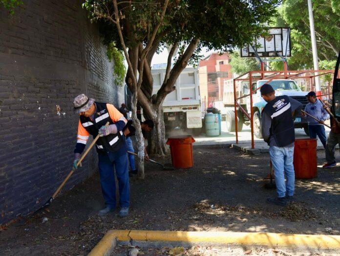 Avanza el Gobierno Municipal con el programa ‘Tijuanaː Ciudad Limpia’ en las colonias Xicoténcatl Leyva, Unión y Calete