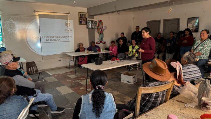 Imparten Policía Cibernética y Célula de Búsqueda plática preventiva a más de 40 personas