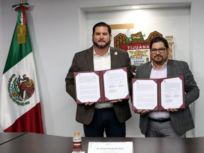 Firma XXV Ayuntamiento de Tijuana convenio de colaboración con casa de empeño First Cash