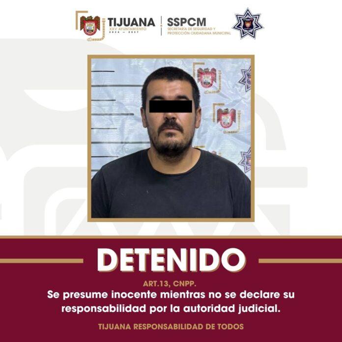 Detiene Policía Municipal de Tijuana a hombre con orden de aprehensión en Estados Unidos por el delito de secuestro