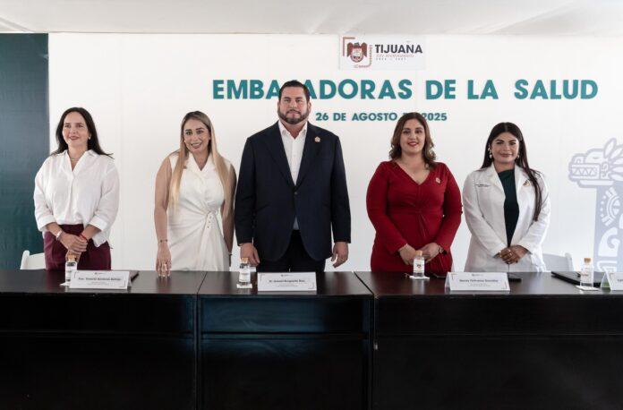 Toma protesta Ismael Burgueño a Embajadoras de la Salud hacia la construcción de comunidades saludables