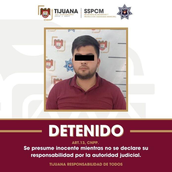 Arresta Policía Municipal a hombre señalado por violencia familiar en fraccionamiento Natura